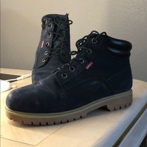 Levi’s boots